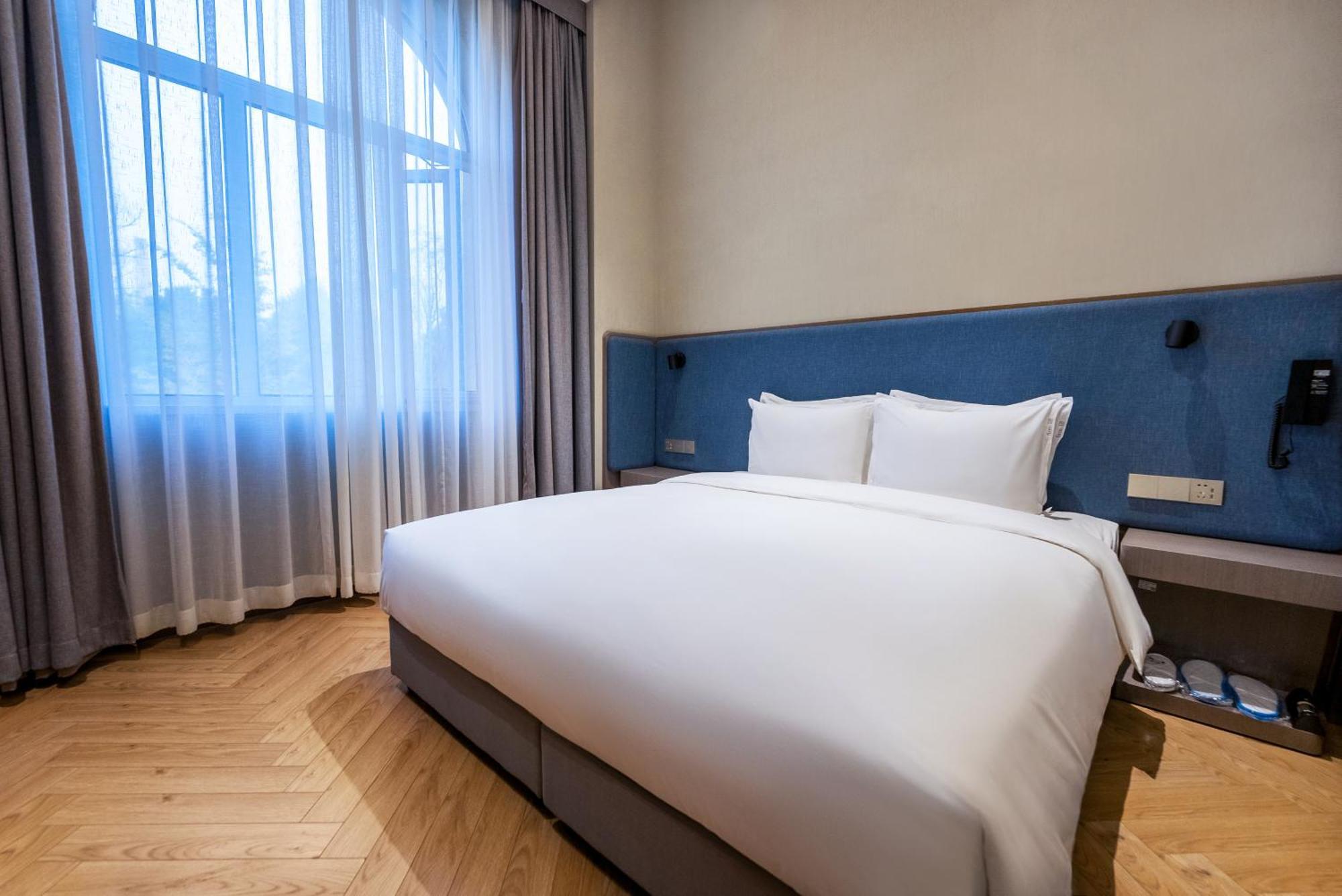 Holiday Inn Express Beijing Badaling, An Ihg Hotel Yanqing Exterior foto